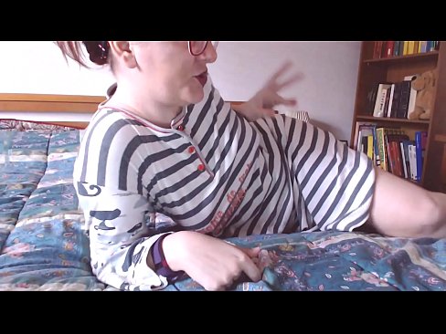 ❤️ Bu böyük qara xoruzu ağzına al kiçik qul ️❌ Seks videosu bizdə